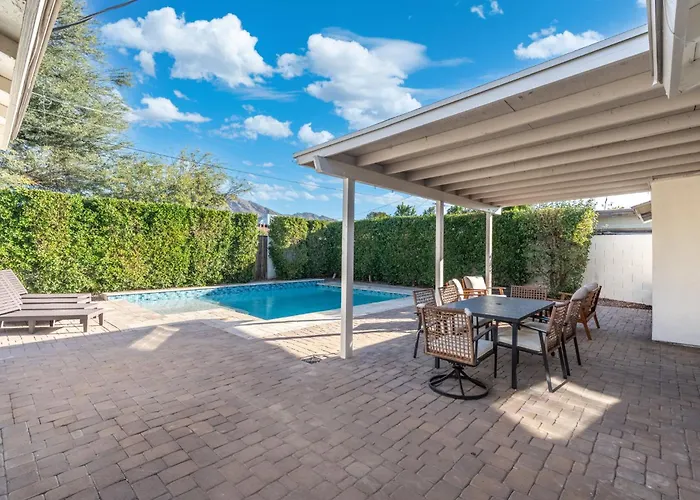 Holiday home Arcadia 5br Oasis Pool Putting & Sleeps 12