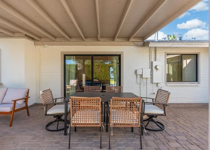Holiday home Arcadia 5br Oasis Pool Putting & Sleeps 12
