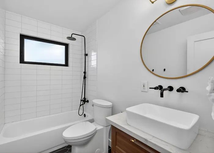 Arcadia 5br Oasis Pool Putting & Sleeps 12